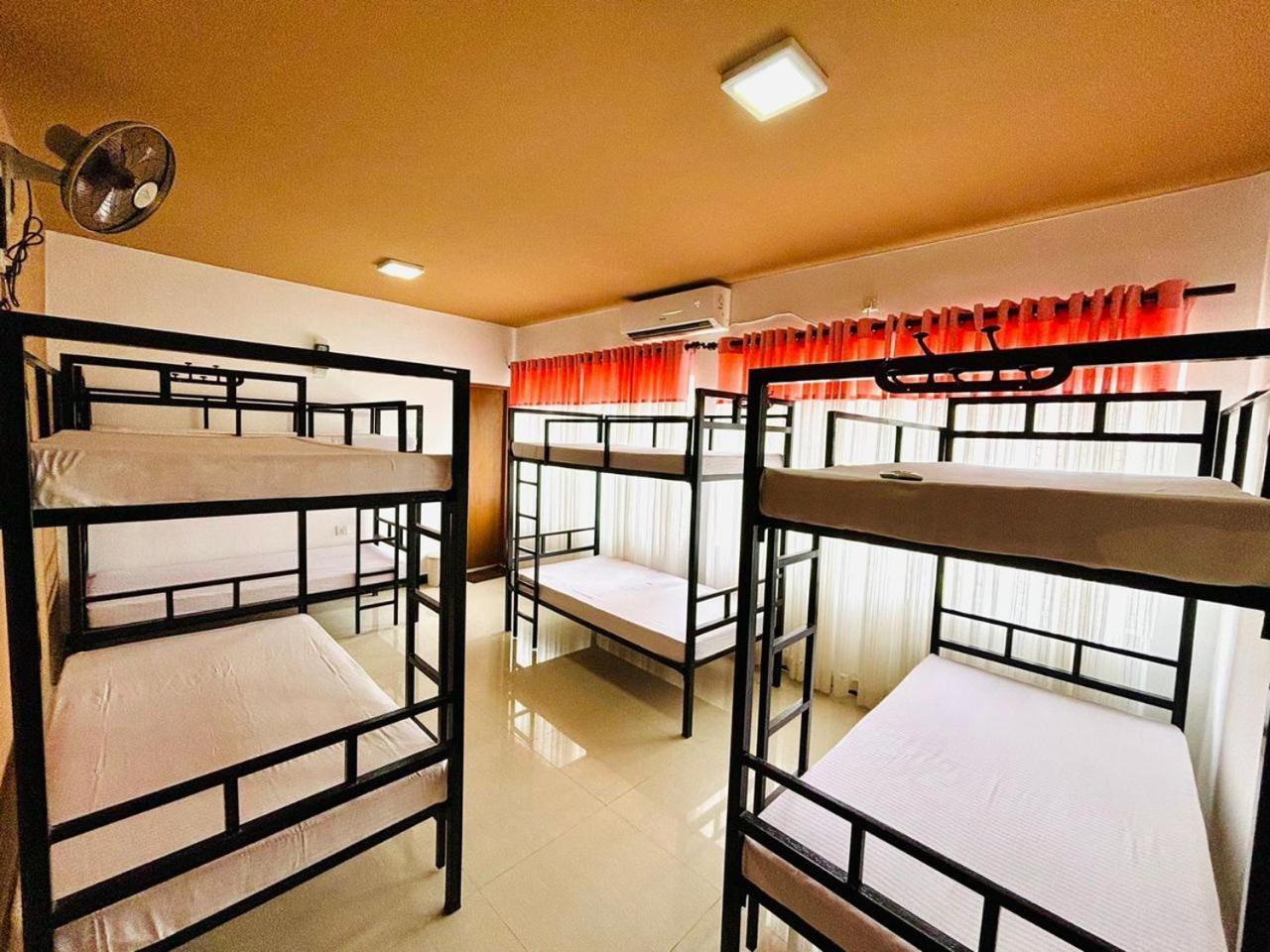 Havelock Hostel, Hostel *