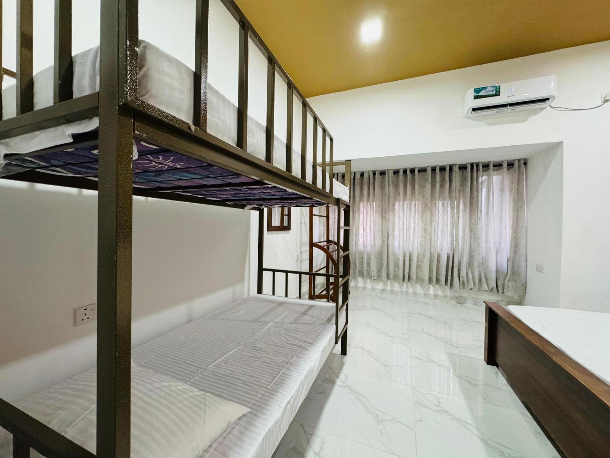 Havelock Hostel, Hostel *
